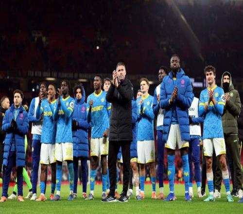 曼联球员对,朗尼克执教,能力有所保,乐竞体育平台,乐竞体育官方网站,乐竞体育登录入口,乐竞体育app下载