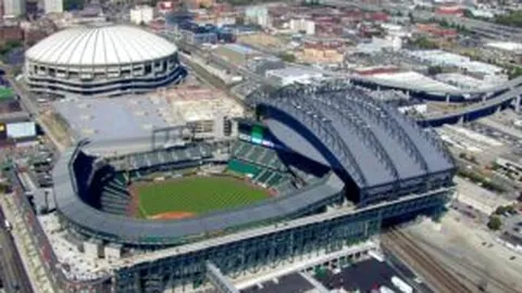 【免费盛宴】印尼超三连霸风云再起！逆势崛起，究竟谁才是真正的王者？